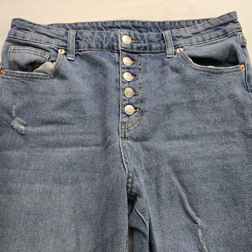 Universal Thread Light wash high waisted button ripped jeans size 12